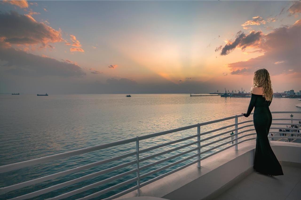 Iconic Salonica Suite Seafront Ngoại thất bức ảnh