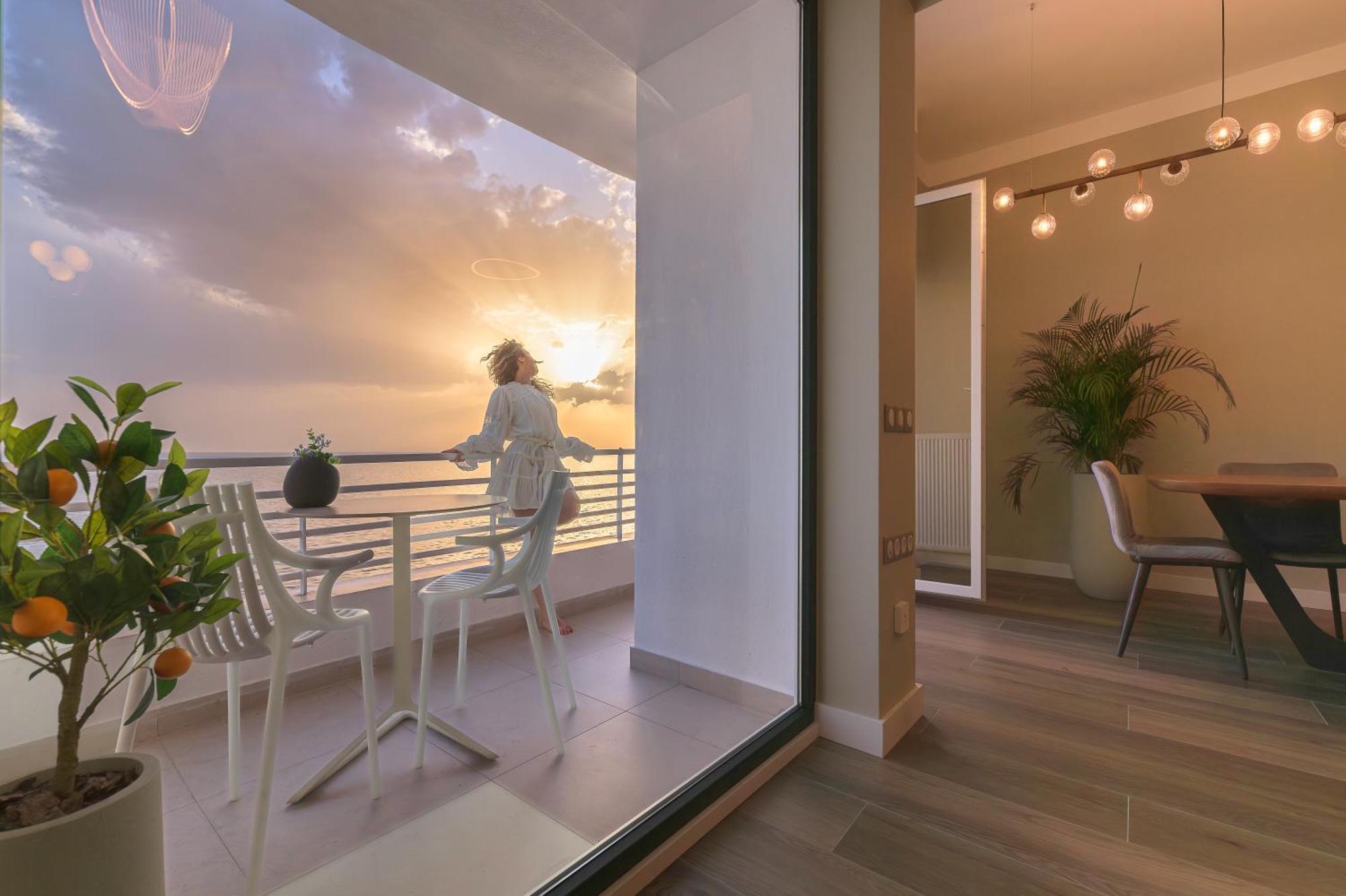 Iconic Salonica Suite Seafront Ngoại thất bức ảnh